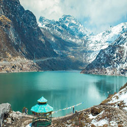 Famous Sikkim Honeymoon Package, Tourist Attractions in Sikkim Tsomgo Lake Baba Mandir Namchi 